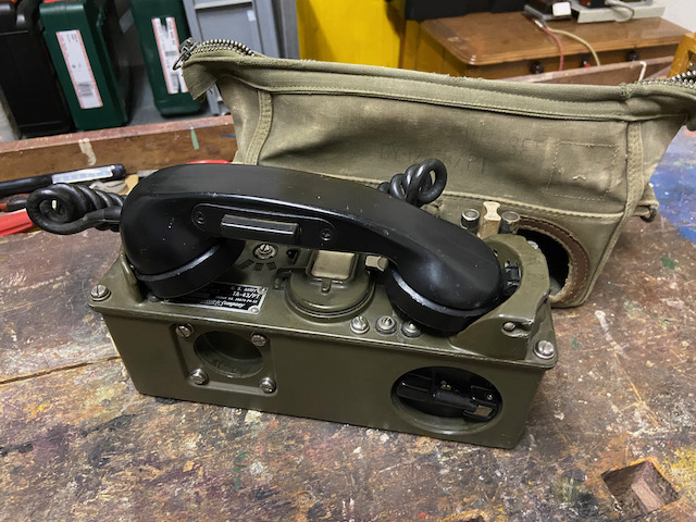 fieldphones.org - Episode 27 - US Signal Corps TA-43/PT and TA-312/PT, ~1955